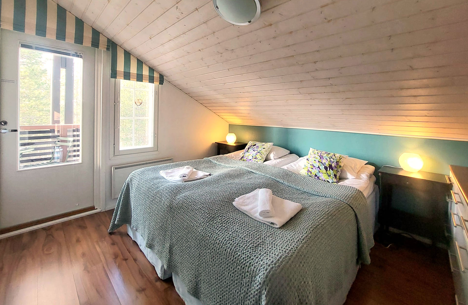 Levin Lumienkeli A6, päämakuuhuone / primary bedroom